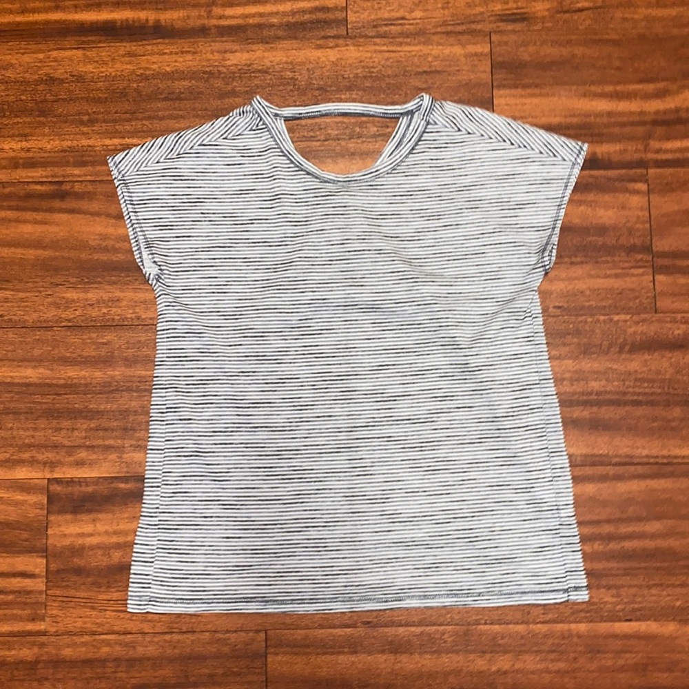 Athleta Girl shirt